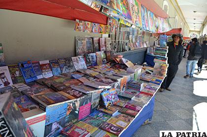 Feriantes de libros, nuevamente en el centro de la ciudad