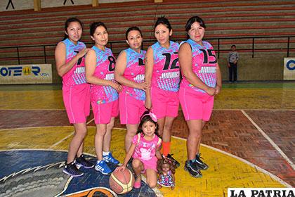 Jurídica marcó walk over a Fisioterapia
