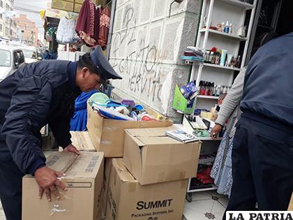 Se procedió al retiro de los excedentes de los puestos de venta /GAMO