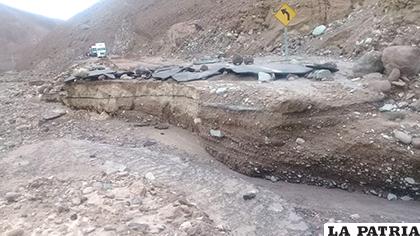 Daños que sufrieron las carreteras en sector de Chile /ABC