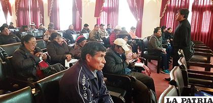 Orientación a autoridades municipales sobre el SUS / LA PATRIA