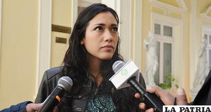 Salvatierra lamentó que la oposición pretenda 