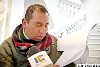 El diputado, Wilson Santamaría, denunció supuestos actos ilícitos de Vías Bolivia/ ANF