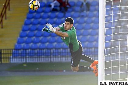 El club Huachipato aceptó el préstamo a San José, solo falta acordar el monto /latercera.com