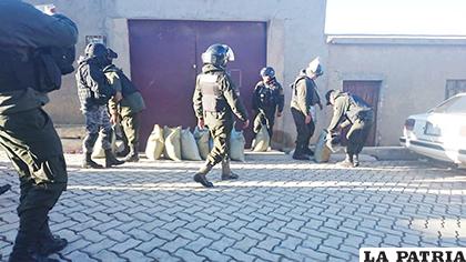 El personal policial realizó un último operativo en Huanuni el 21 de enero de este año /Archivo LA PATRIA