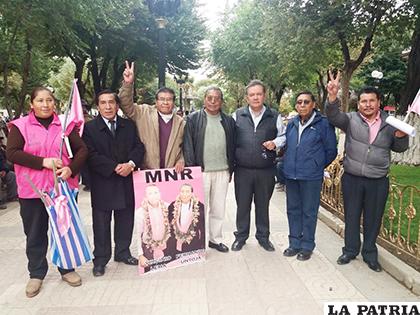 Representantes nacionales visitaron la plaza principal / LA PATRIA