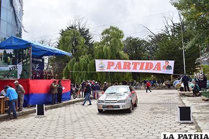 Challapata fue el epicentro para el inicio de la fiesta deportiva/ Reynaldo Bellota - LA PATRIA