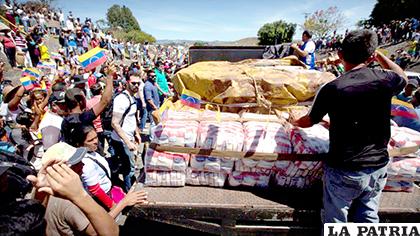 La ayuda humanitaria logró ingresar a Venezuela, a pesar de los enfrentamientos en la frontera /CRONISTA. COM