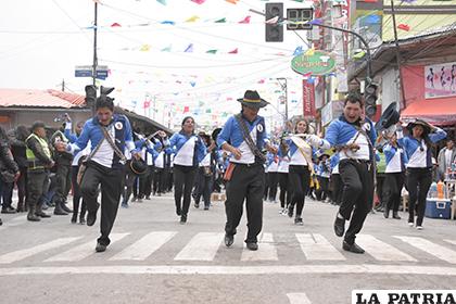 Así baila la llamerada Socavón