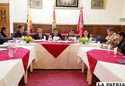 Ayer se reunieron los diferentes niveles del estado para acordar los proyectos /LA PATRIA
