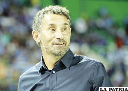 Miguel Ponce entrenador de Blooming /APG