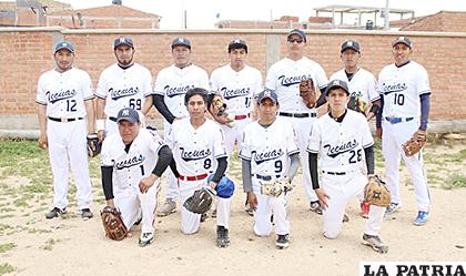 El equipo de Tecuas jugará la final del béisbol /Carla Herrera /LA PATRIA