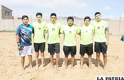 El plantel de Omsa logró un triunfo importante en el torneo 
/Carla Herrera /LA PATRIA