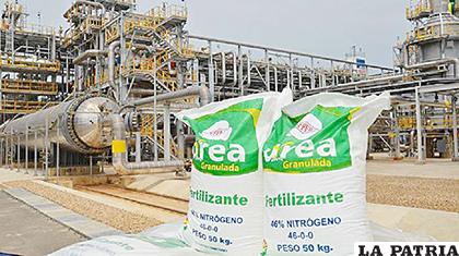 La millonaria planta de urea y amoniaco pertenece a la estatal petrolera boliviana YPFB /SCECONOMICO.COM
