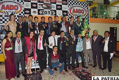 Pilotos y navegantes, campeones de la temporada 2019 
/Reynaldo Bellota /LA PATRIA