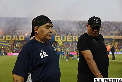 Maradona al final del partido dijo que quiere renovar con 
Gimnasia /ole.com

