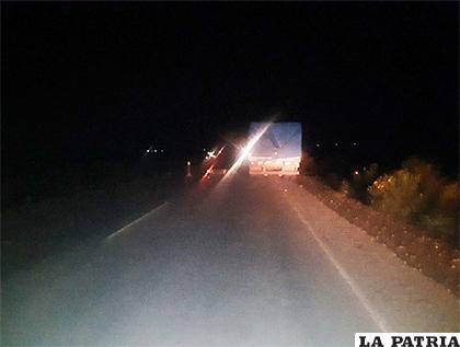 Camión protagonista del accidente en la carretera Panamericana /LA PATRIA