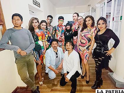 Hermosas creaciones de artistas orureños 
/Alcides Calizaya

