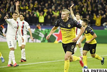 Doblete de Erling Haaland para el triunfo del Dortmund 2-1 ante el PSG / t13.cl
