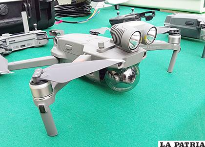 Dron de seguridad, monitoreará desde los cielos orureños /LA PATRIA
