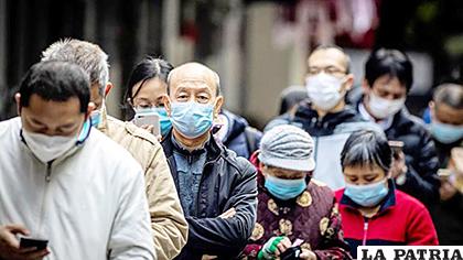 Aumentan a 2.004 los muertos de COVID-19 en China /EFE
