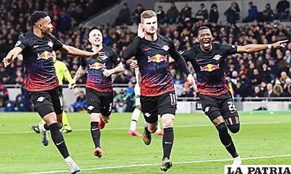 Timo Werner de penal le dio el triunfo al Leipzig sobre Tottenham /yahoo.com
