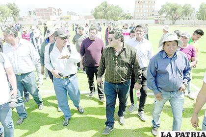 Los directivos de la Federación Boliviana de Fútbol cumplieron con la inspección /APG