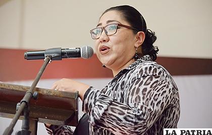Zobeida Ledo presentó su informe de gestión /Reynaldo Bellota /LA PATRIA
