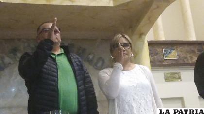 Anoche los esposos Soruco-Flores tomaron el mando de San José por aclamación /LA PATRIA