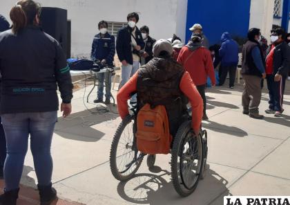 Estudiantes requieren atención personalizada /archivo LA PATRIA