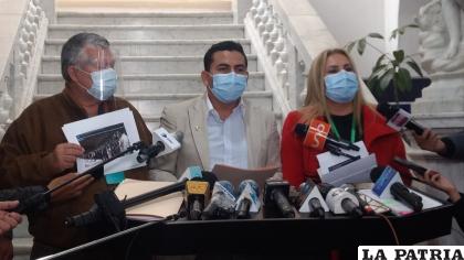 Los diputados de Creemos denunciados por su frente político /Erbol