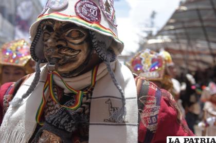 La majestuosidad de la danza de la Llamerada
