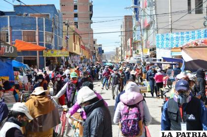 Casos de Covid-19 en Oruro podrían aumentar tras el feriado de Carnaval /archivo LA PATRIA