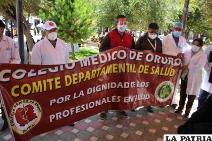 Miembros del Codesa Oruro en conferencia de prensa /LA PATRIA