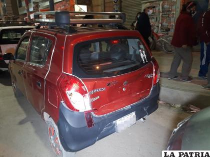 Daños en la parte posterior por el impacto en el motorizado /LA PATRIA