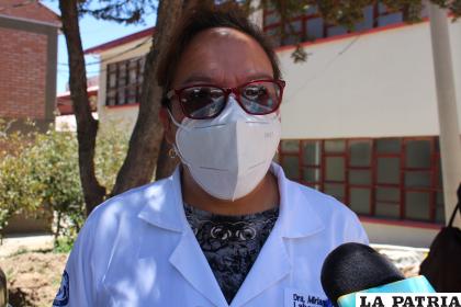 Miriam Barrientos, responsable del laboratorio del Hospital General /LA PATRIA