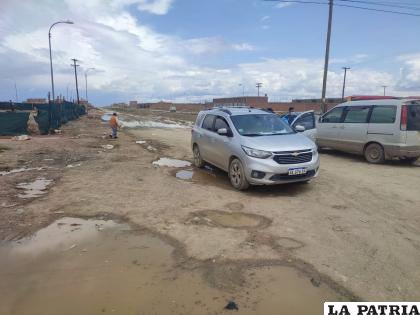 El carro fue abandonado en la zona Sur de la ciudad
 /cortesía
