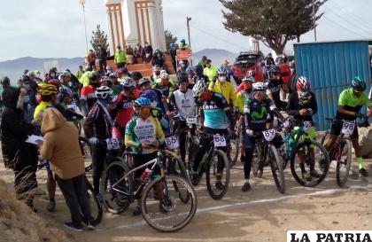 El sueño de los ciclistas de reditar la Vuelta a Bolivia está latente  /LA PATRIA