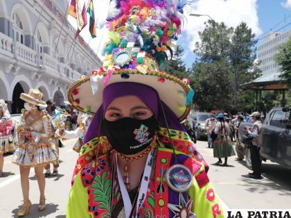 JASIEL COSSÍO
CONJUNTO FOLKLÓRICO TINKUS “LOS T’OLKAS”