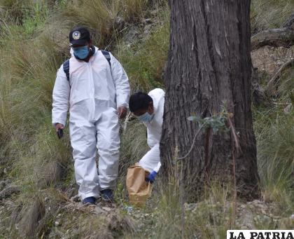 La Felcc recolectó evidencias en el lugar del crimen /APG