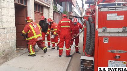 Bomberos evitó una tragedia /LA PATRIA