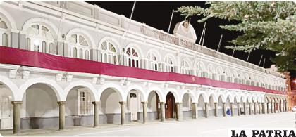 Edificio Patrimonial de la Gobernación / LA PATRIA
