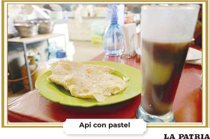 Api con pastel 
