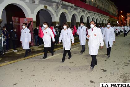 Turco y sus tejidos autóctonos en base a lana de llamas /LA PATRIA