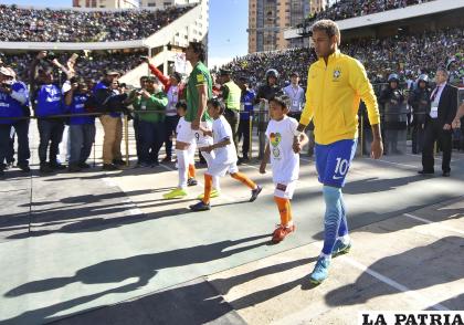 Bolivia y Brasil jugarán el 29 de marzo por Eliminatorias 
/LA PATRIA