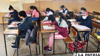 Cada vez son más las regiones que retoman las clases presenciales  /Archivo El Diario