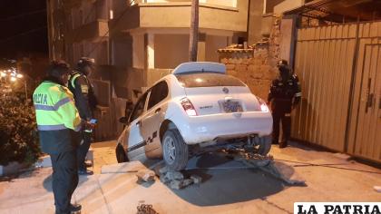 Remolcaron el carro hasta un garaje policial /LA PATRIA