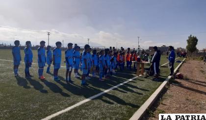 El festival deportivo se realizó en medio de bastante emoción de los niños /LA PATRIA