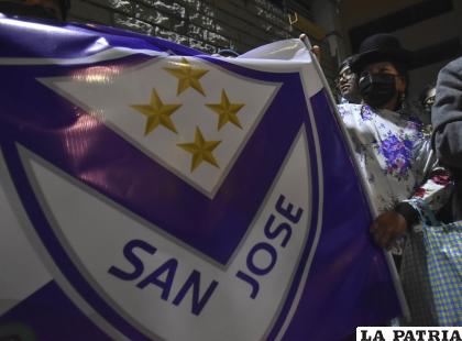 Los dirigentes aclaran que no llevarán los colores del equipo “santo” /APG