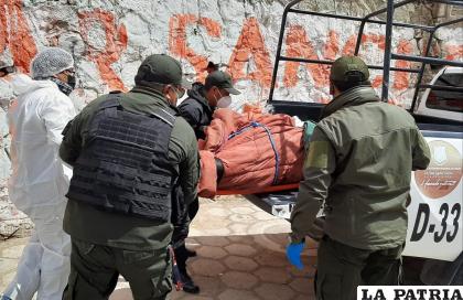 Carminia fue envuelta en una colcha y dejada en la vía pública /LA PATRIA